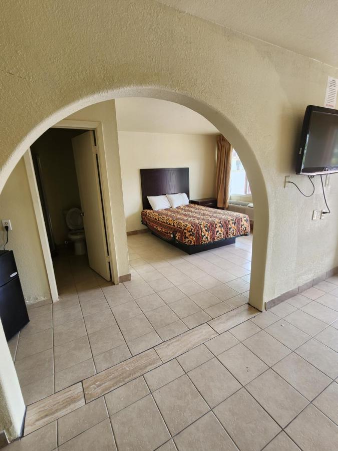 Hometown Inn And Suites Mesquite Buitenkant foto