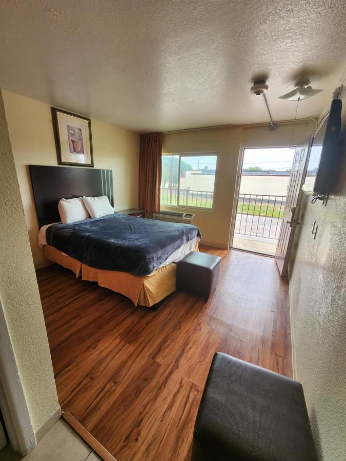 Hometown Inn And Suites Mesquite Buitenkant foto